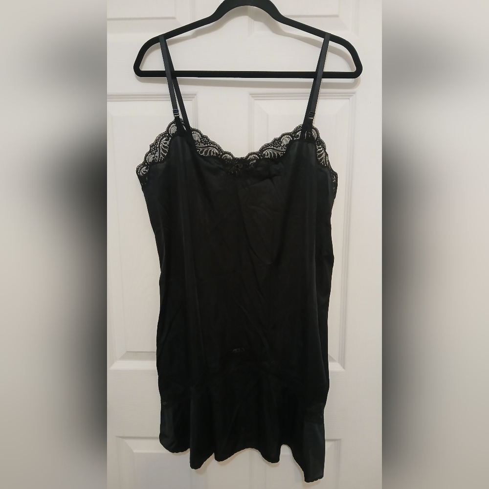 Vintage Wonderbra Slip Chemise Negligee